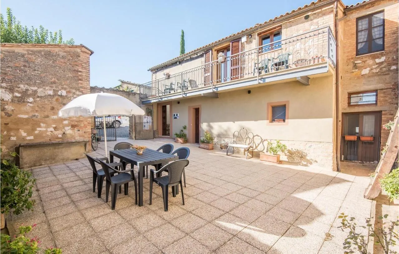 Gorgeous Home In Montalcino With Kitchen Apartment