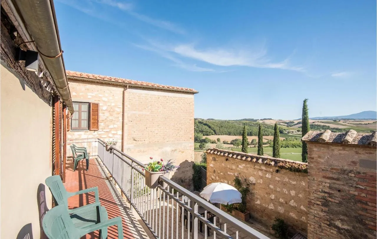 Apartment Gorgeous Home In Montalcino With Kitchen Italy