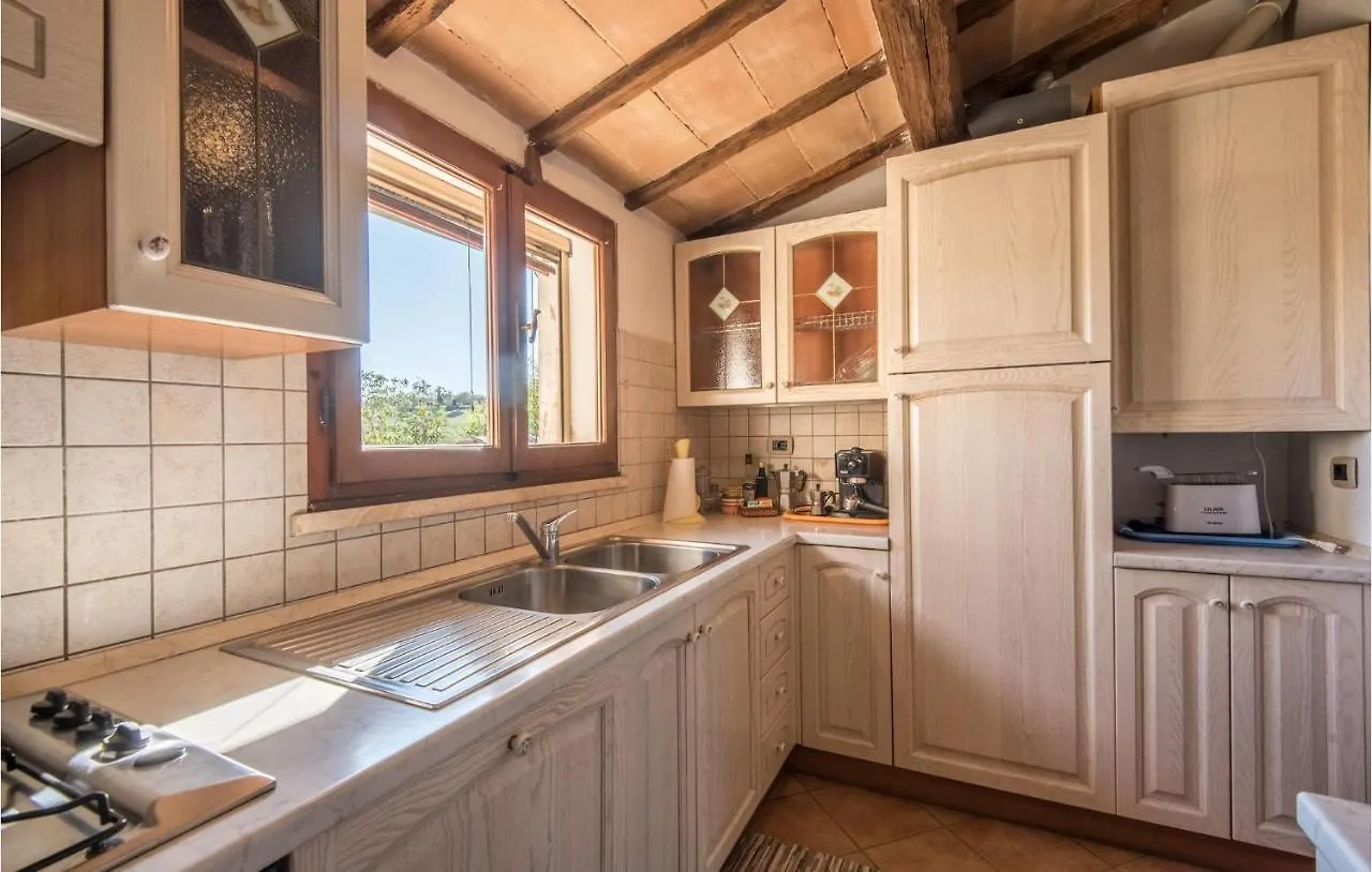Apartment Gorgeous Home In Montalcino With Kitchen