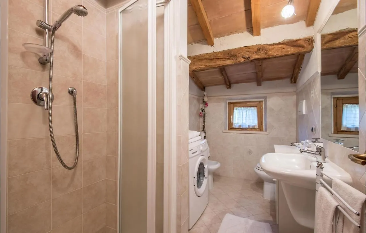 Apartment Gorgeous Home In Montalcino With Kitchen Italy