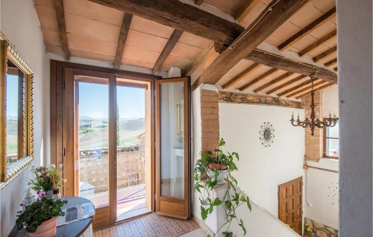 Gorgeous Home In Montalcino With Kitchen Apartment